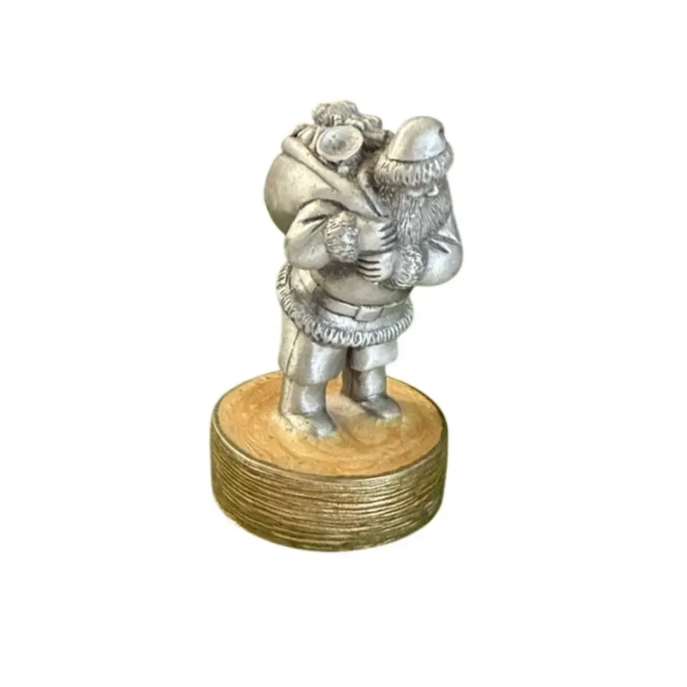 Fort Pewter Santa Claus carrying sack of gifts figurine